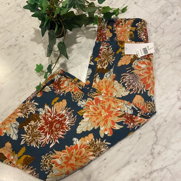 Rip Curl Pants - BOGO SALE! Rip Curl Flowy ankle/capris pants